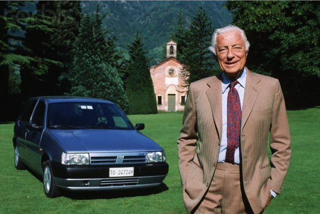 2. Gianni Agnelli in solaro